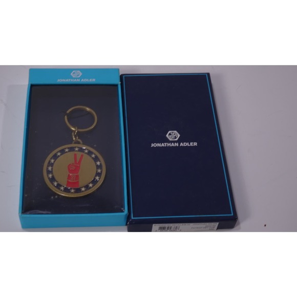 Jonathan Adler Patriot Brass Enamel Star Peace Fob NIB 38 VINTAGE RARE FIND - Picture 3 of 4